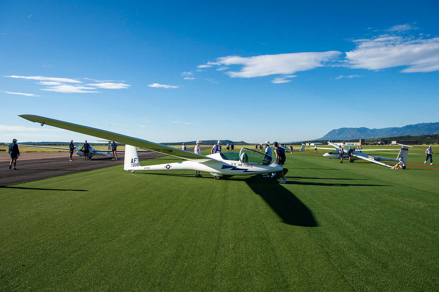 U.S. Air Force Academy cadets prepare to launch TG-15 and TG-16 glider aircraft