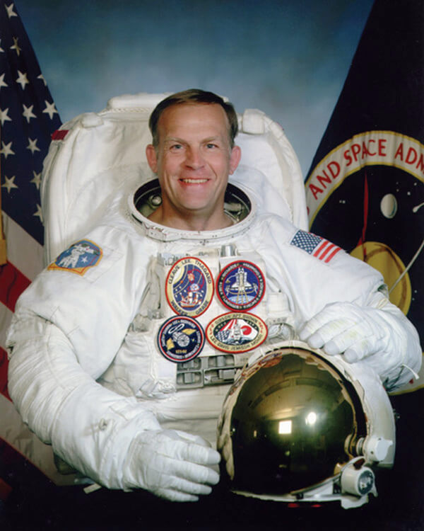 Astronaut Col. (ret) Mark Lee
