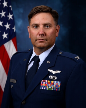 Official Photo of Colonel Daniel Finkelstein