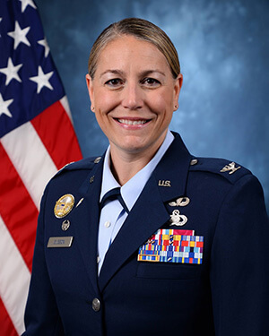 Official photo of Colonel Amy M. Glisson