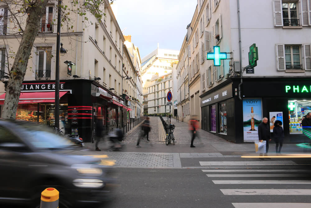 blurry street scene