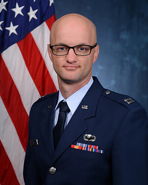 Official photo of Kevin Knapp