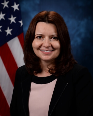 Official Photo of Dr. Florina Matu