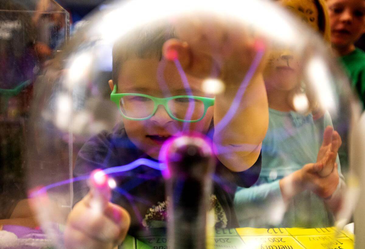 stem event bubbles