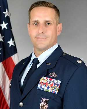 Lt Col Vick