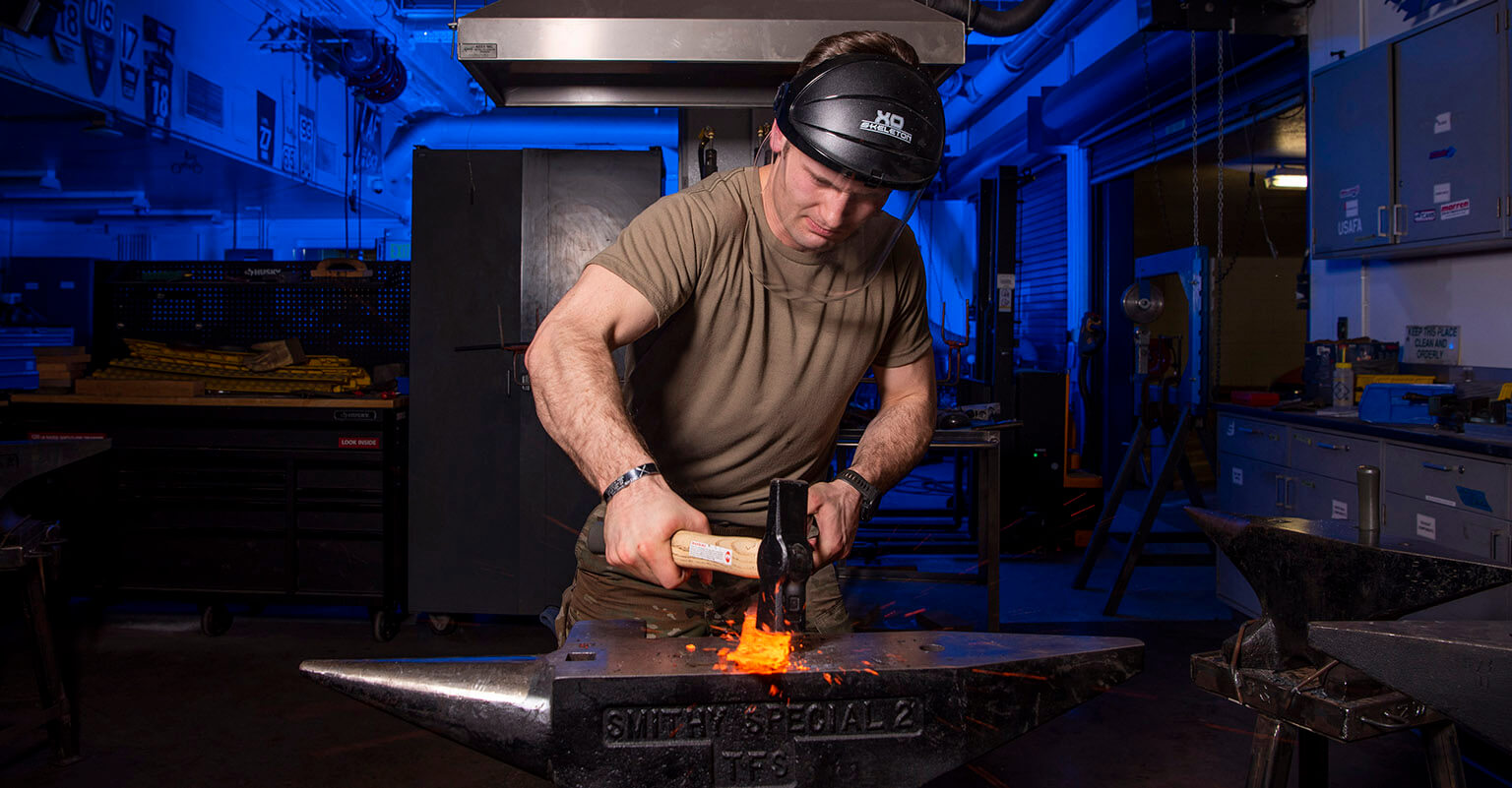 Summer programs blacksmithing 